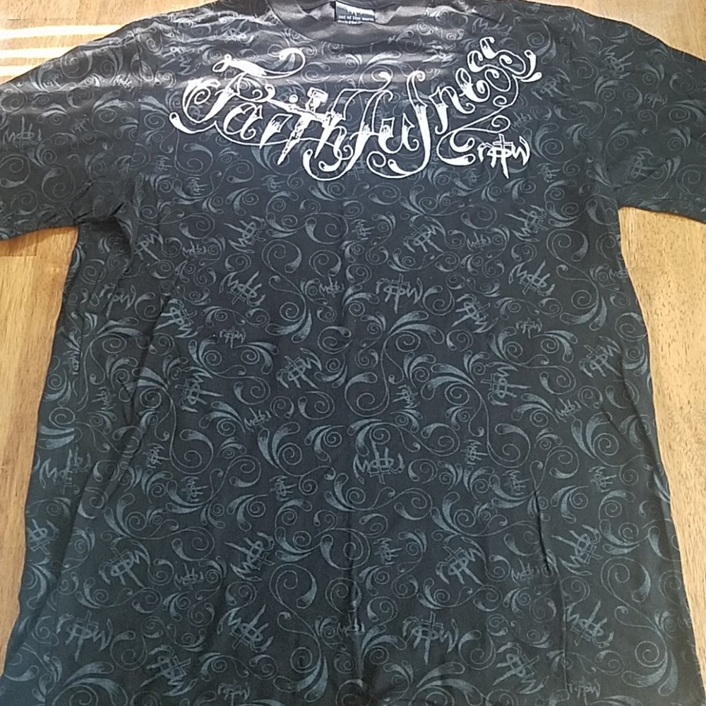 Not of this world faithfulness tee